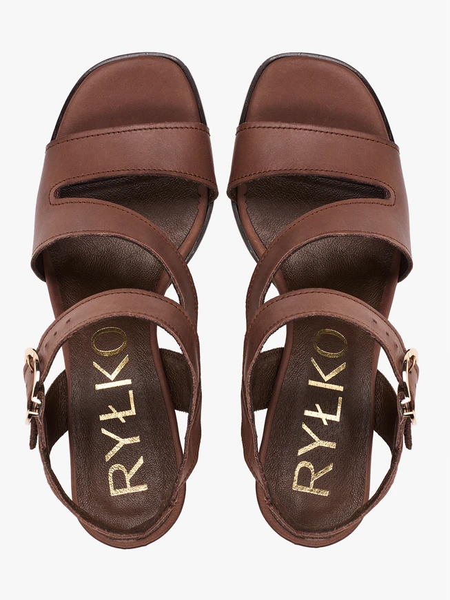 Braune Stiletto-Sandalen