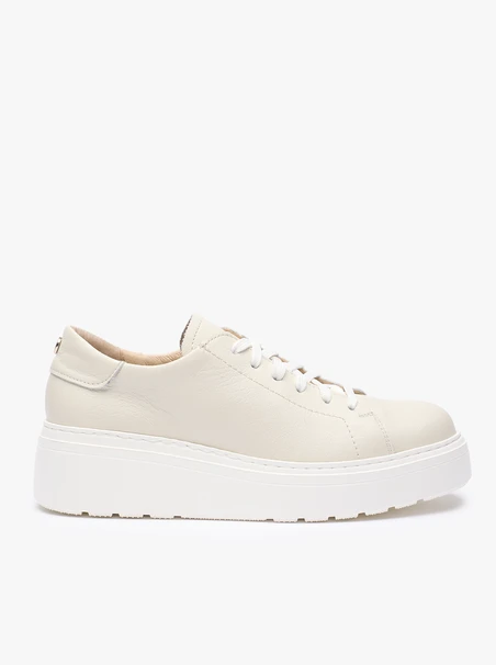 Cremefarbene Plateau-Sneakers
