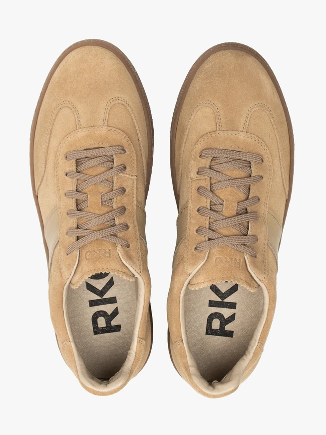 Beige Sporthalbschuhe