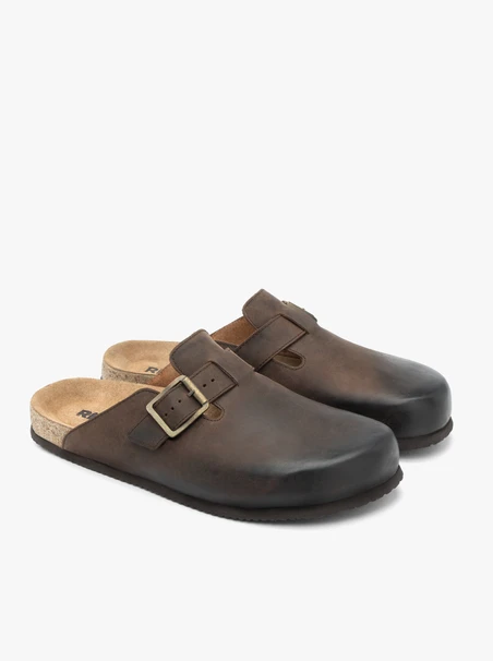 Brązowe klapki mule