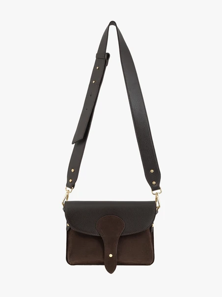 Brown kidney bag