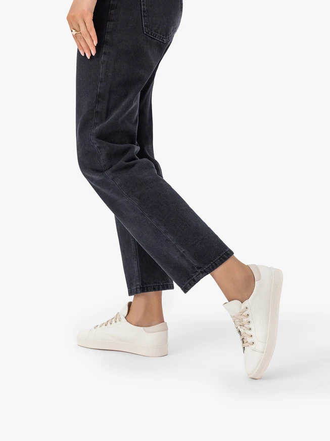 Kremowe sneakersy ze skóry licowej