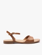 Rote flache Sandalen