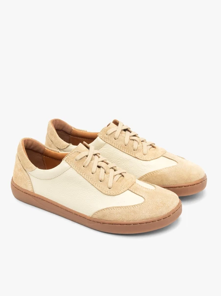 Beige Halbschuhe aus genarbtem Leder und Velours