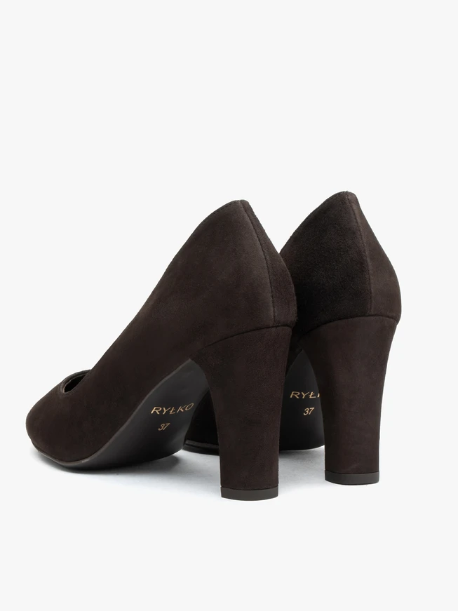 Dunkelbraune Pumps mit Absatz