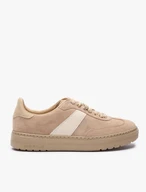Sandfarbene Turnschuhe mit hellem Streifen