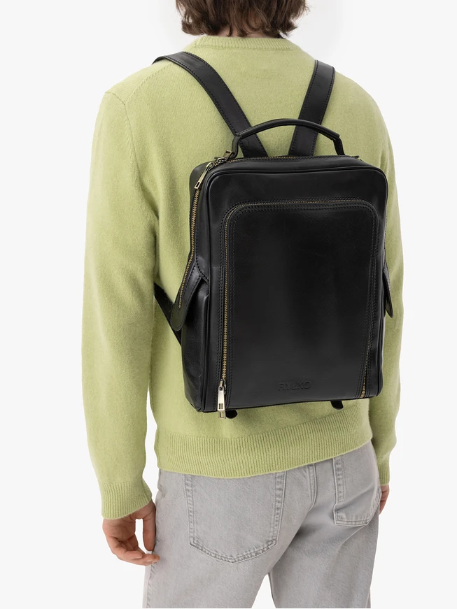 A4-Rucksack aus schwarzem Leder