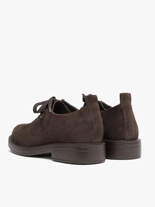 Dark brown velour half shoes