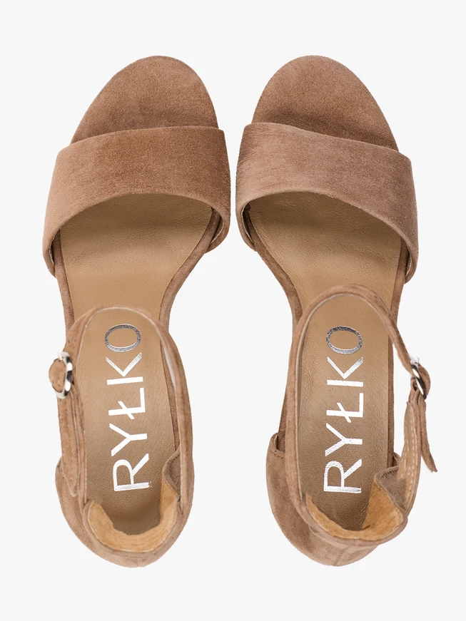 Light brown velour leather sandals