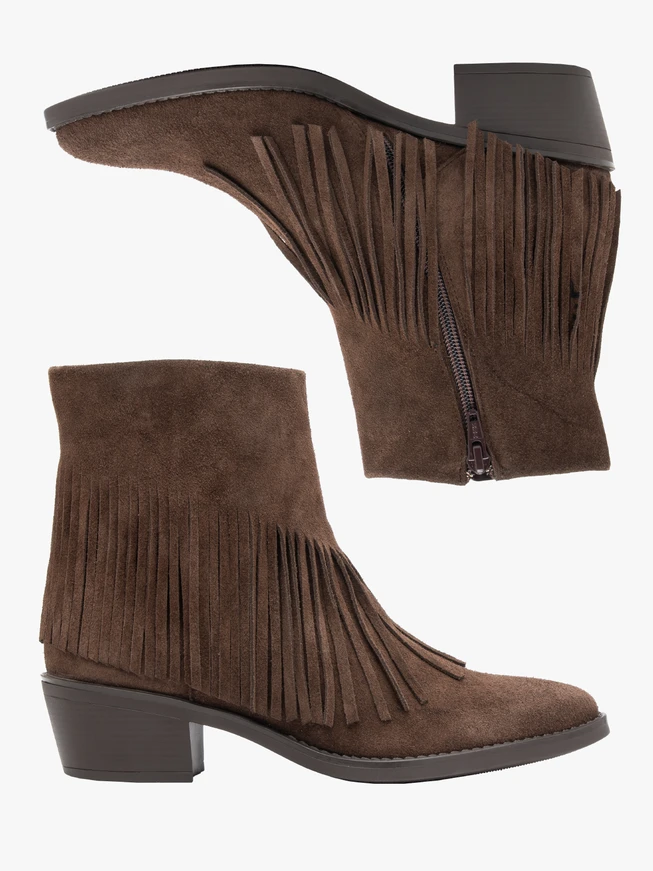 Braune Fransenstiefel