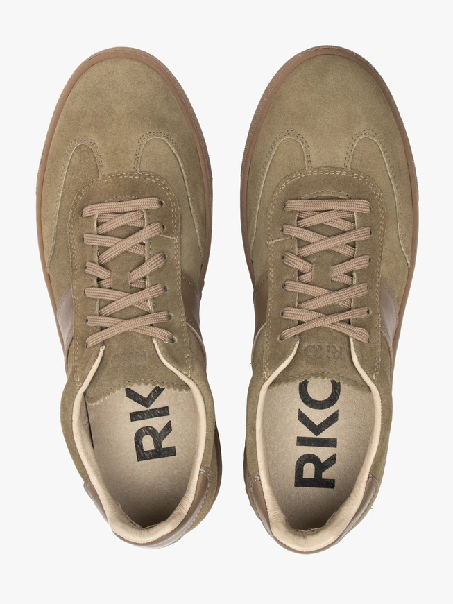 Olive-braune sportliche Halbschuhe