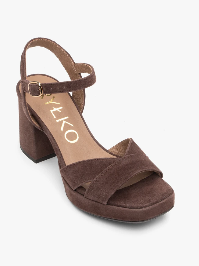 Braune Plateau-Sandalen mit Absatz