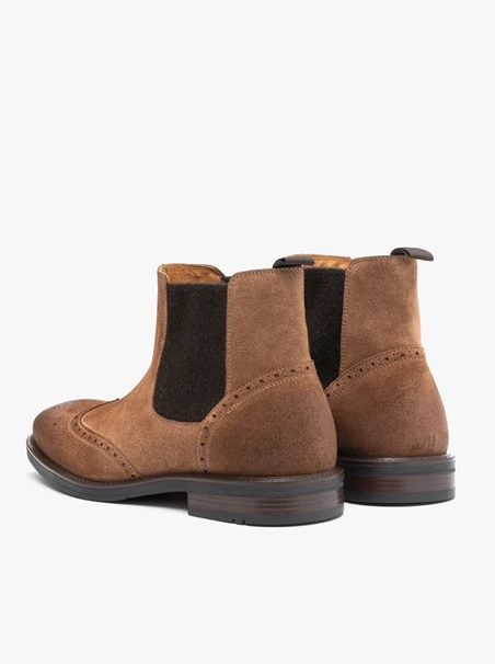 Brown shaded slippers