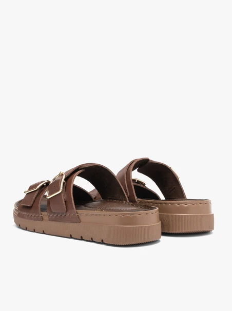 Braune Flip-Flops mit zwei Riemen