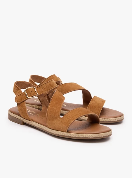 Flache Sandalen aus rotem Veloursleder