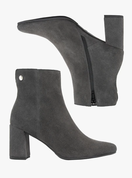 Graue Veloursstiefel mit Absatz