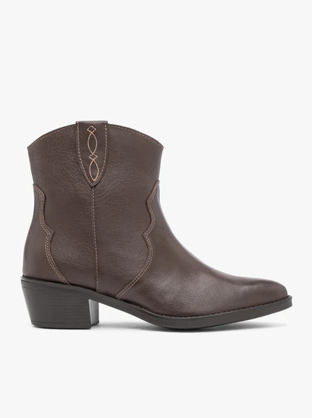 Braune Cowboystiefel