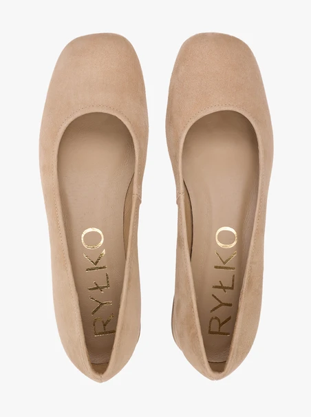 Beige suede block-heel pumps