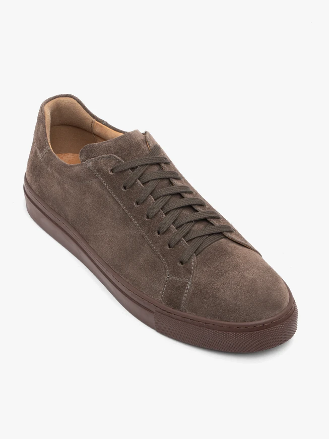 Halbschuhe aus grauem Veloursleder