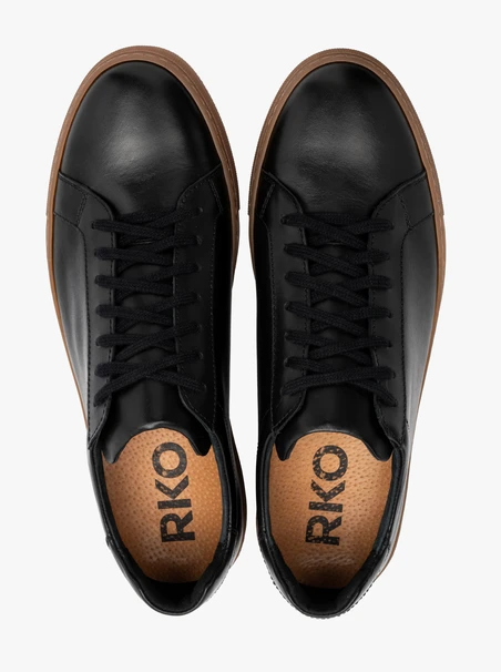 Schwarze Herrenschnürschuhe aus Vollnarbenleder