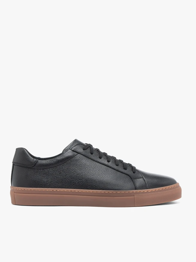 Schwarze Sporthalbschuhe aus Leder