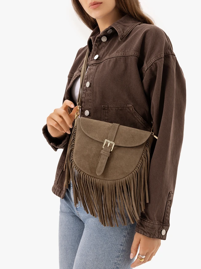 Beige handbag with tassels and strap