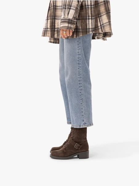 Dark brown boots with buckle