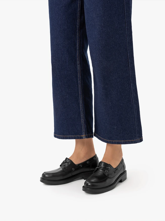 Black half shoes with lacing