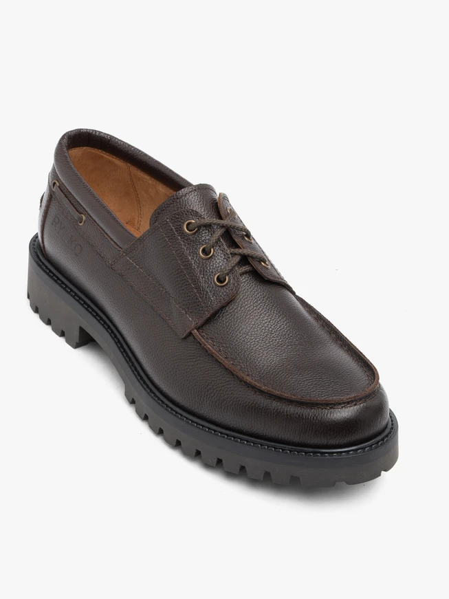 Ciemnobrązowe półbuty boat shoes