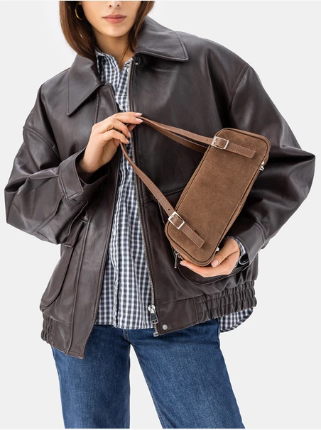 Braune kleine elegante Handtasche