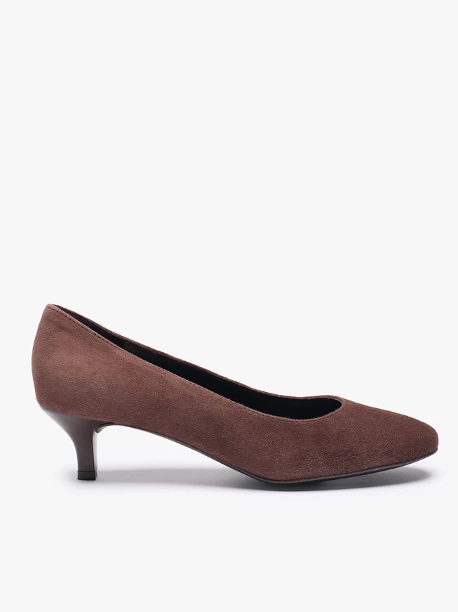 Dunkelbraune Pumps aus Veloursleder