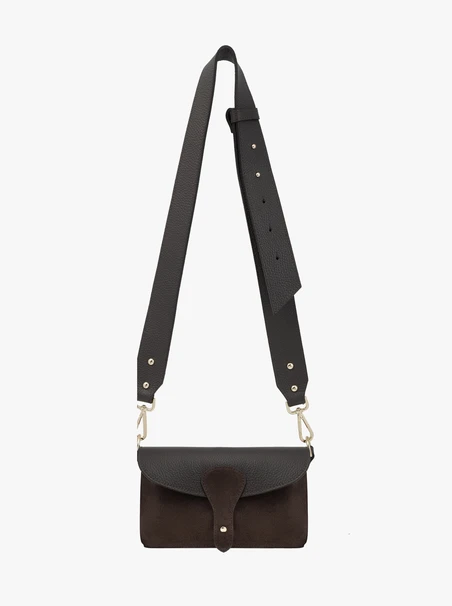 Brown kidney bag
