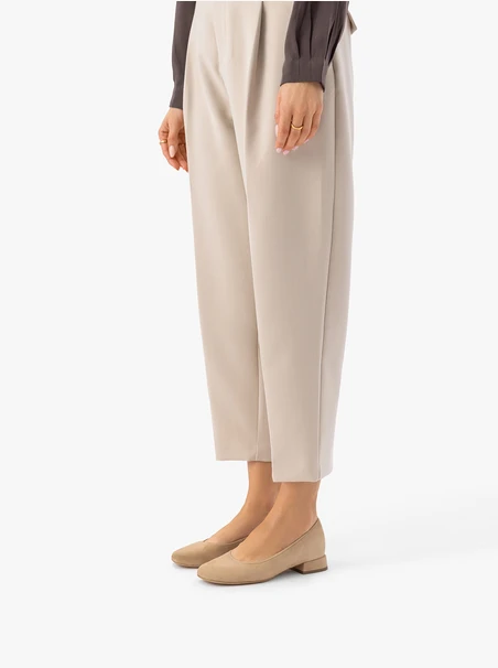 Beige suede block-heel pumps