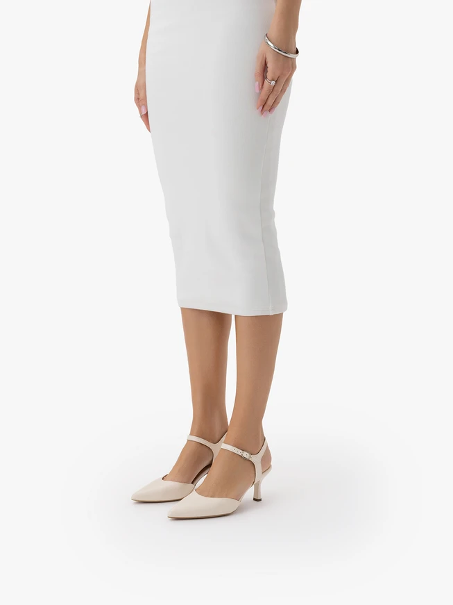 Cremefarbene Hochzeits-Slingback-Pumps