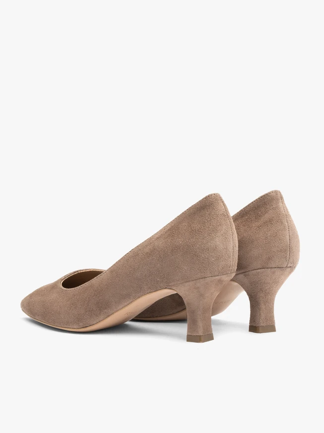 Beige Pumps on Stiletto Heels