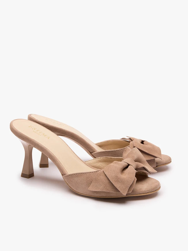 Beigefarbene hochhackige Flip-Flops mit Schleife