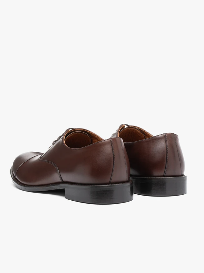 Braune formelle Halbschuhe der Spitzenklasse