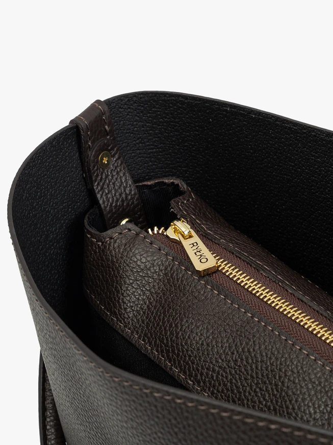 Braune elegante Handtasche aus Vollnarbenleder