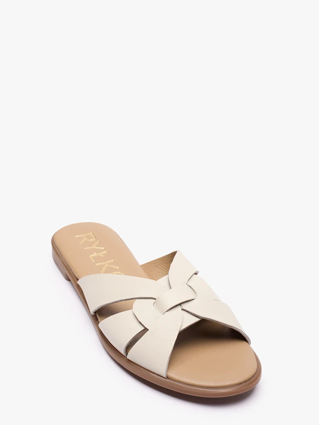 Cremefarbene Flip-Flops mit Ausschnitt