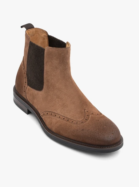 Brown shaded slippers