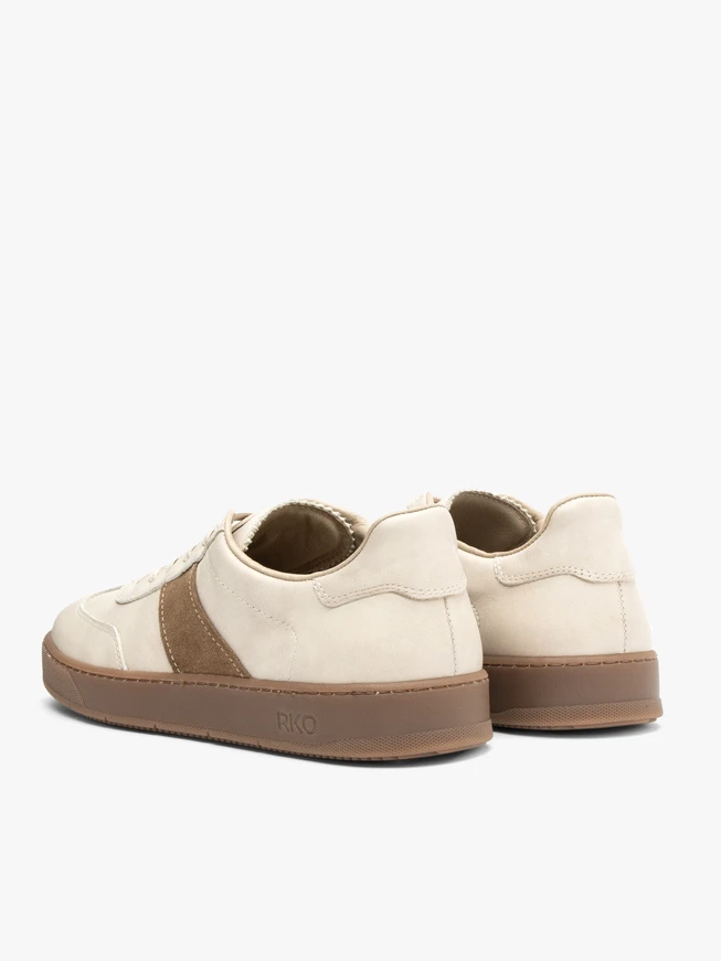 Sportliche Halbschuhe in Creme und Beige
