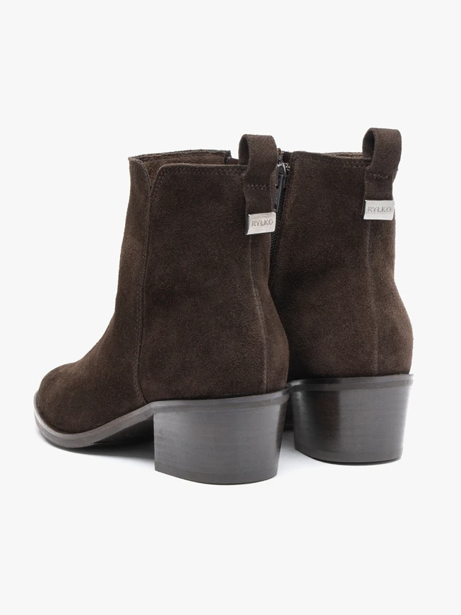 Braune Veloursstiefel