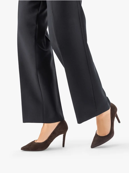 Dunkelbraune hohe Stiletto-Pumps