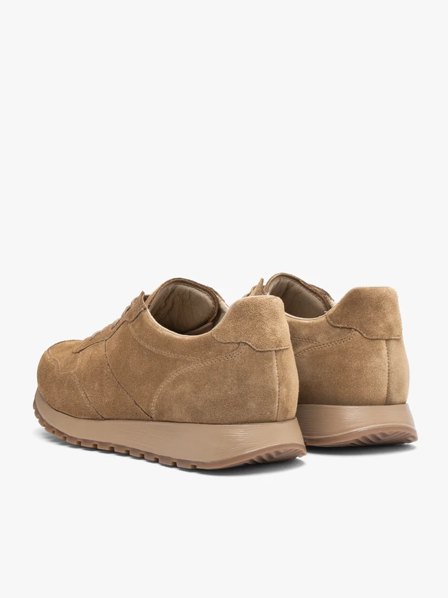 Beigefarbene Schnürhalbschuhe