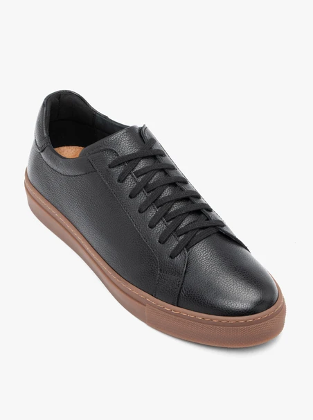 Black sports half shoes