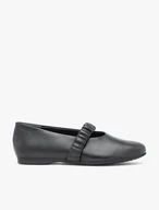 Black ballerinas with crinkle strap