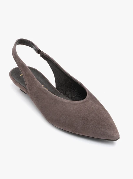 Ciemnobrązowe czółenka slingback w szpic