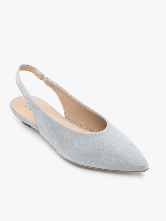 Jasnoniebieskie czółenka slingback w szpic