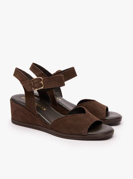Dunkelbraune Plateausandalen