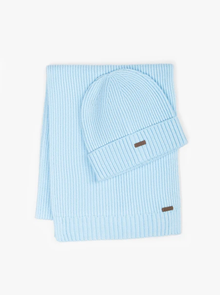Light blue hat and scarf set